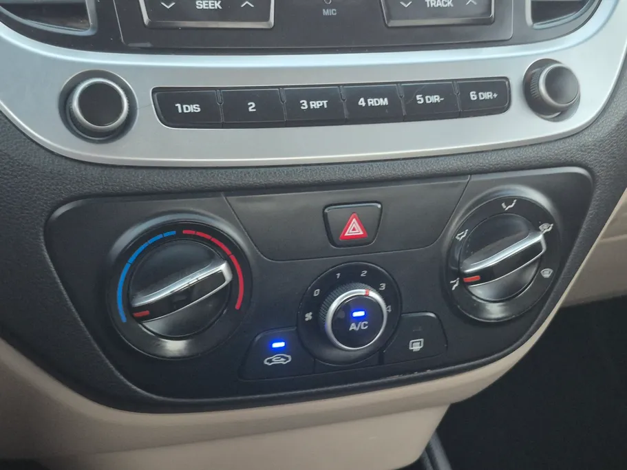 2023 Hyundai Accent Smart 