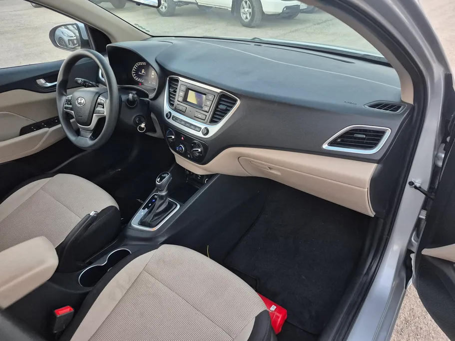 2023 Hyundai Accent Smart 