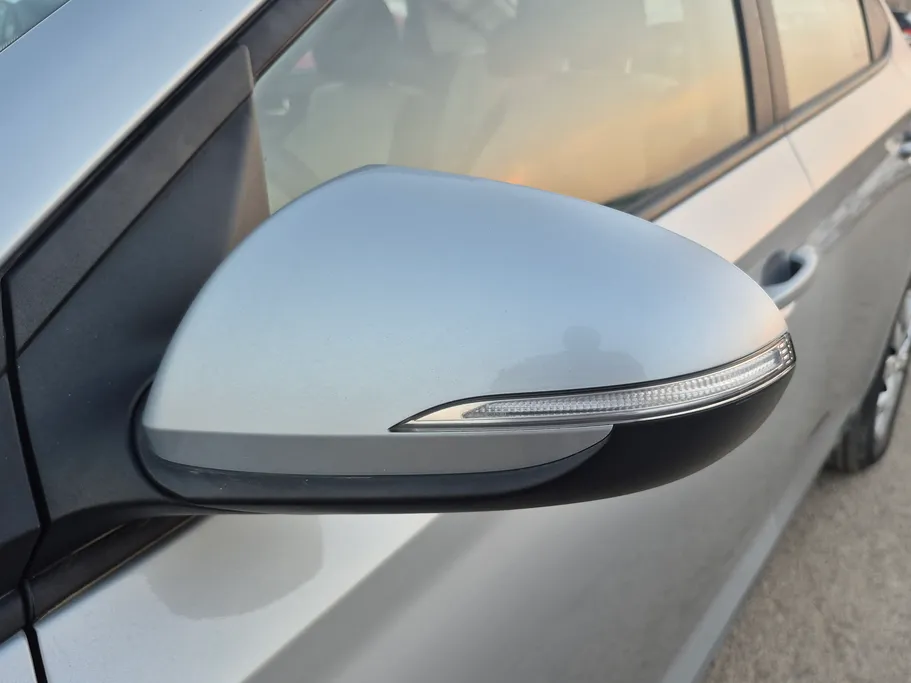 2023 Hyundai Accent Smart 