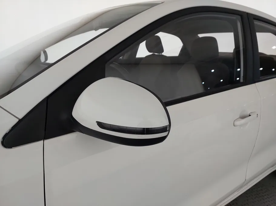 2023 Kia Pegas LX 