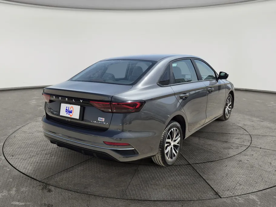 جيلي امجراند GS 2024 