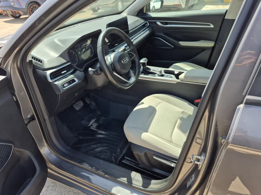 جيلي امجراند GS 2024 