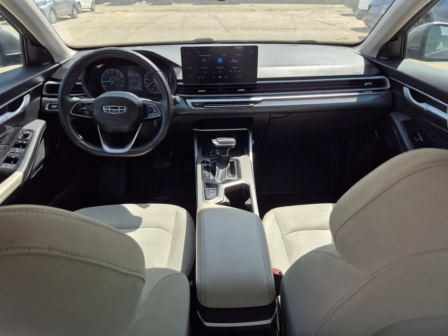 جيلي امجراند GS 2024 