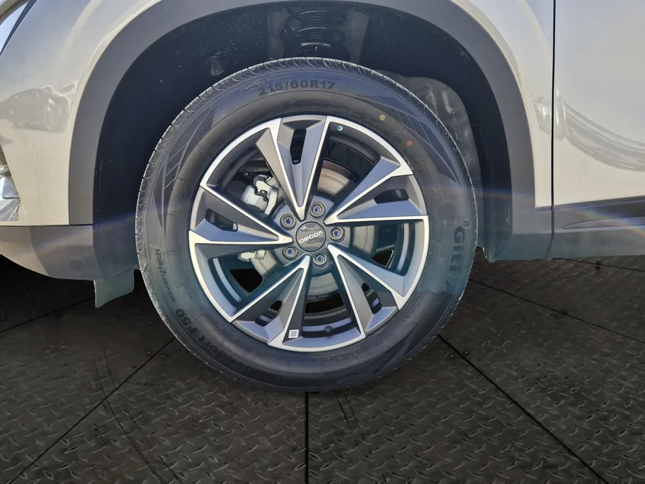 2027 Omoda C5 Comfort 