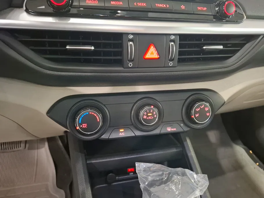 2024 Kia Cerato EX 
