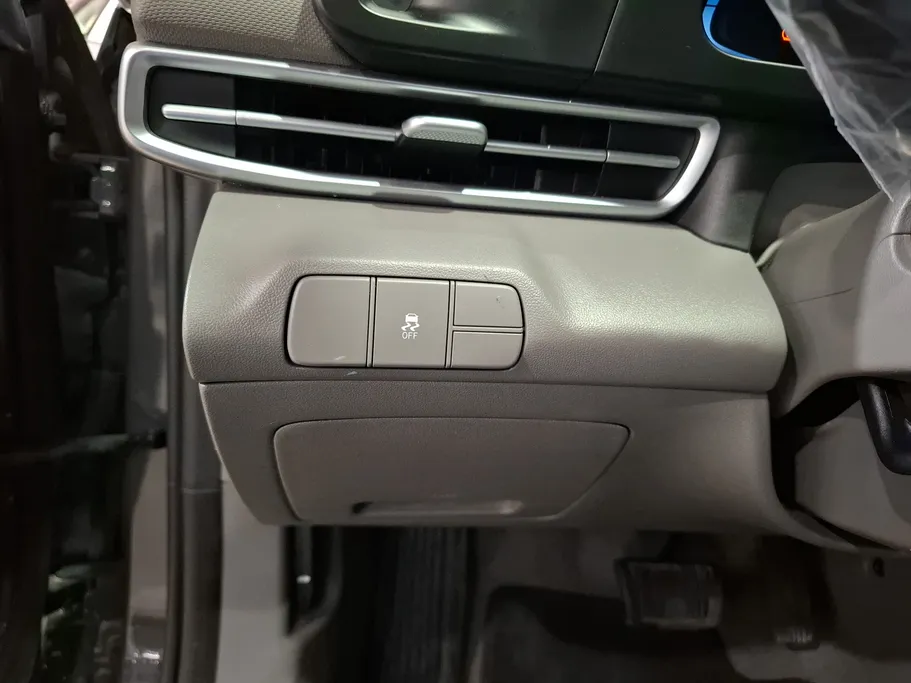 2024 Hyundai Elantra Smart 
