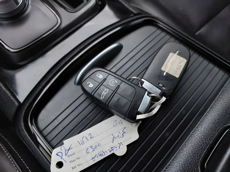 كرايسلر 300 S 2022 