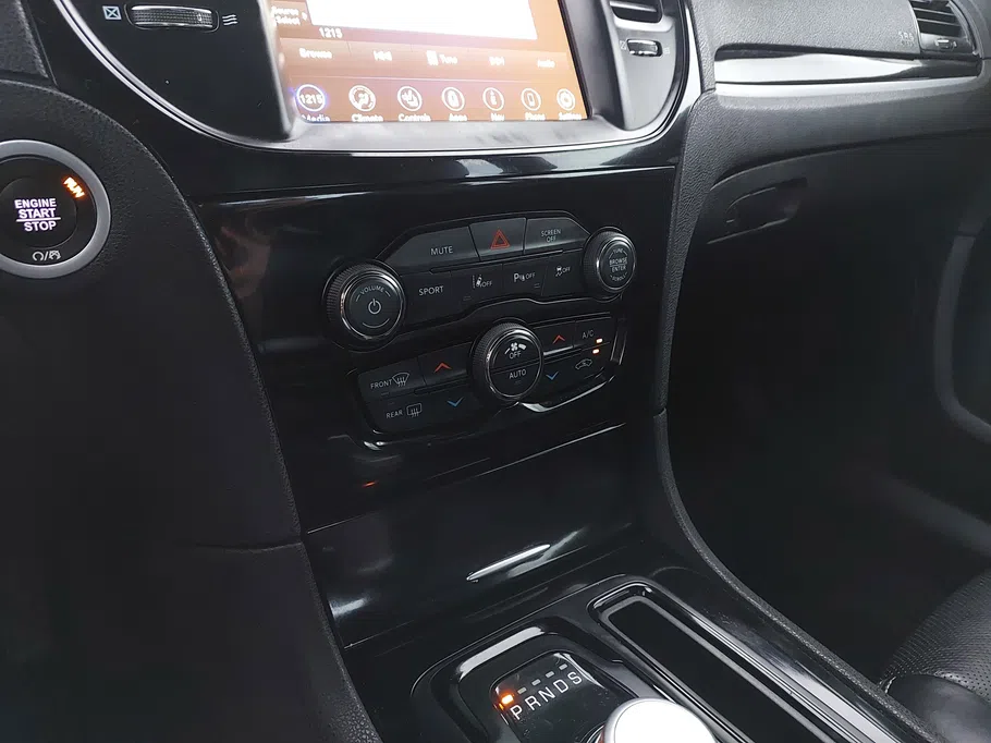 كرايسلر 300 S 2022 