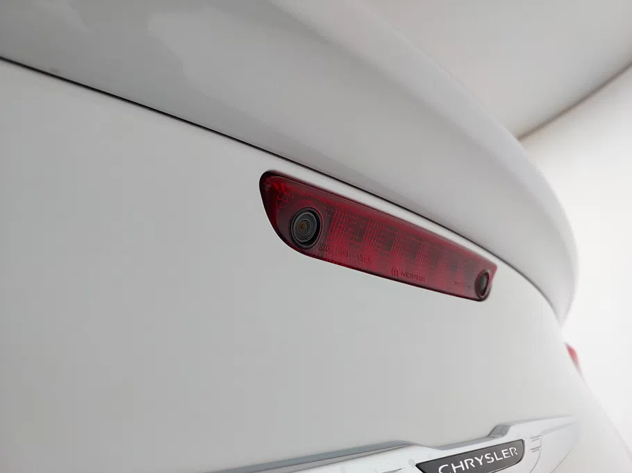 كرايسلر 300 S 2022 