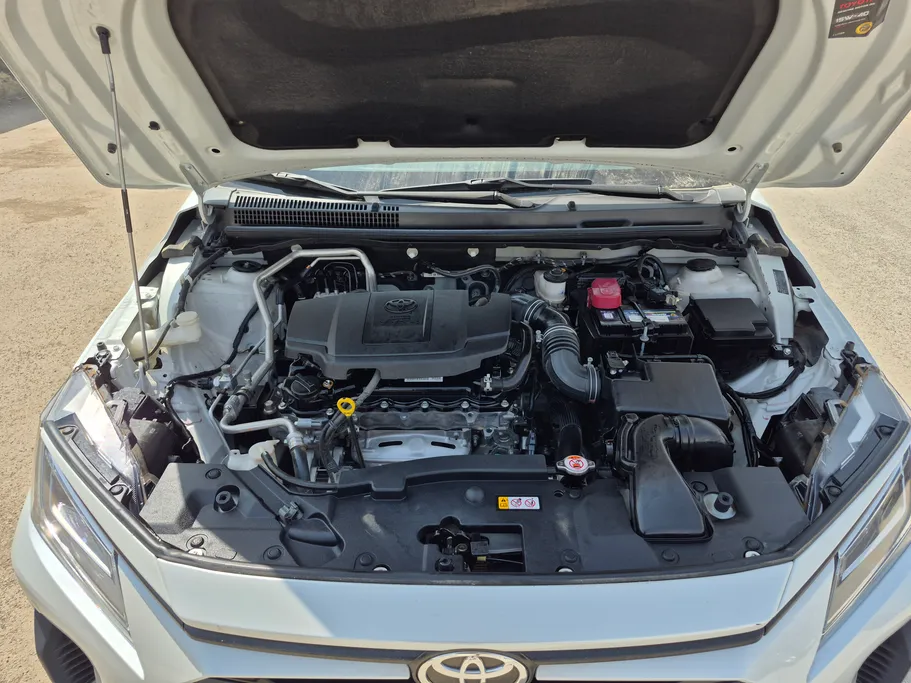 2023 Toyota Yaris  Y Plus 