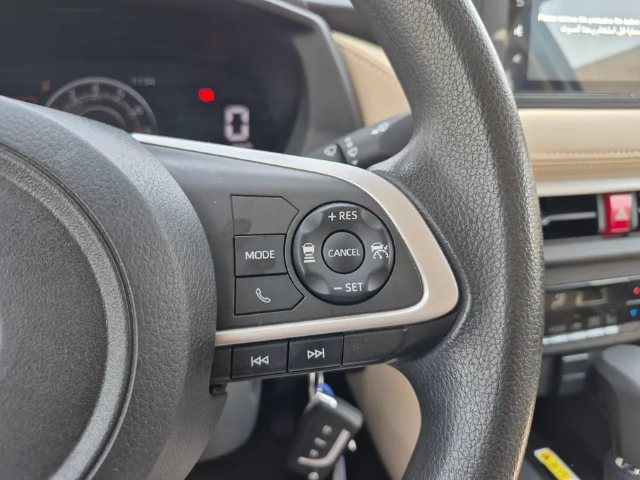 2023 Toyota Yaris  Y Plus 