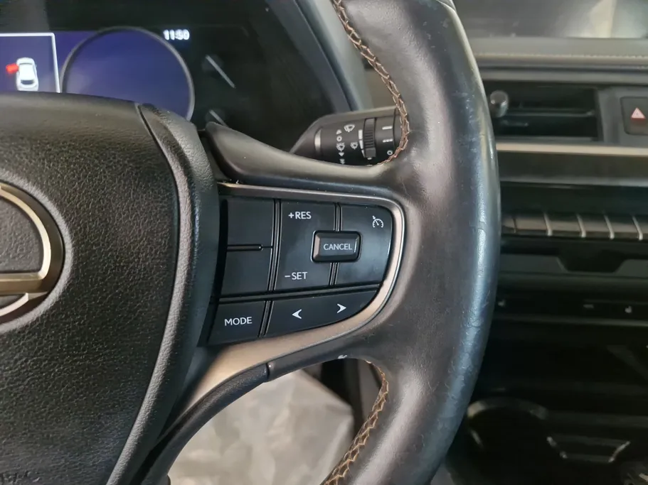 2021 Lexus UX 200 