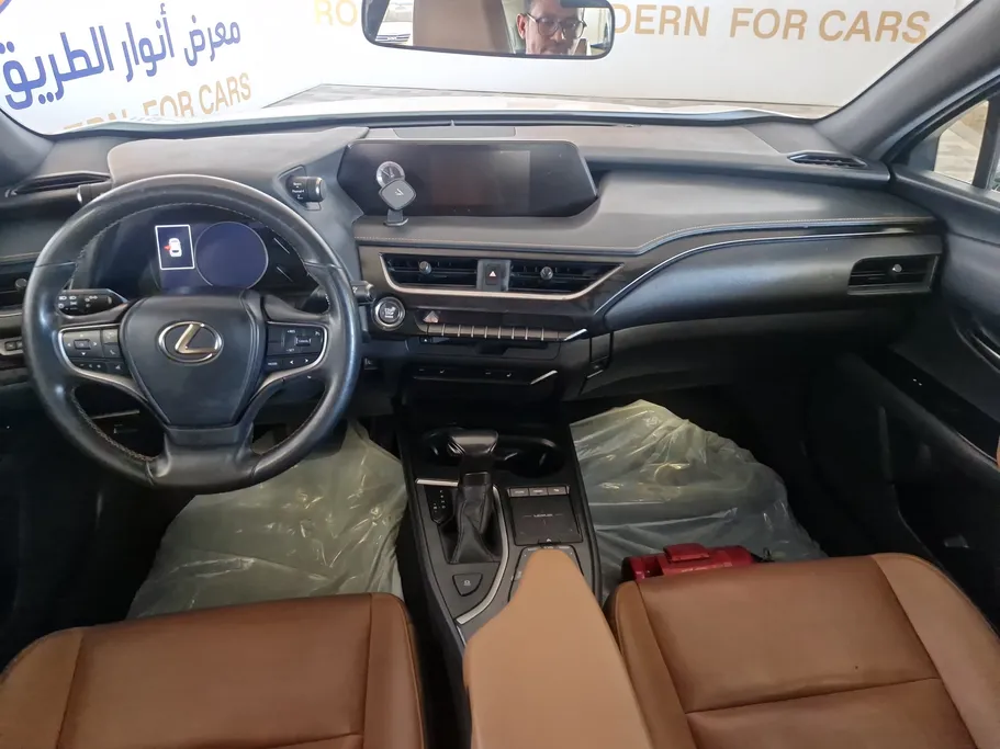 2021 Lexus UX 200 