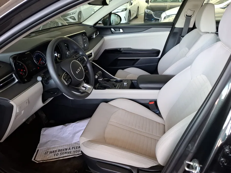 كيا K5 LX Panorama 2023 