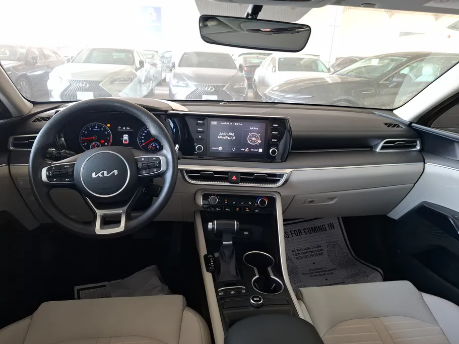 كيا K5 LX Panorama 2023 