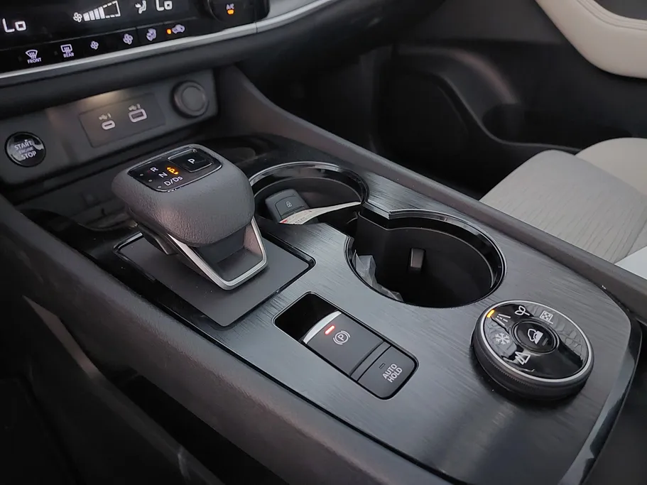 2026 Nissan Xtrail SV Plus 