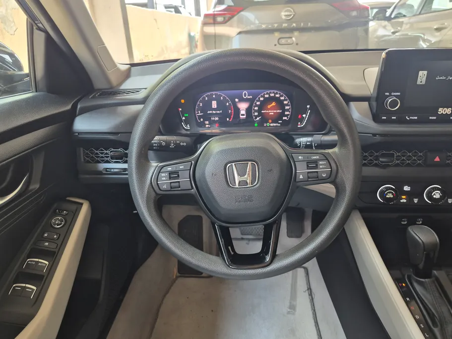 هوندا اكورد LX 2025 