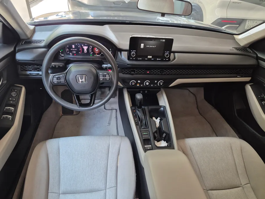 هوندا اكورد LX 2025 