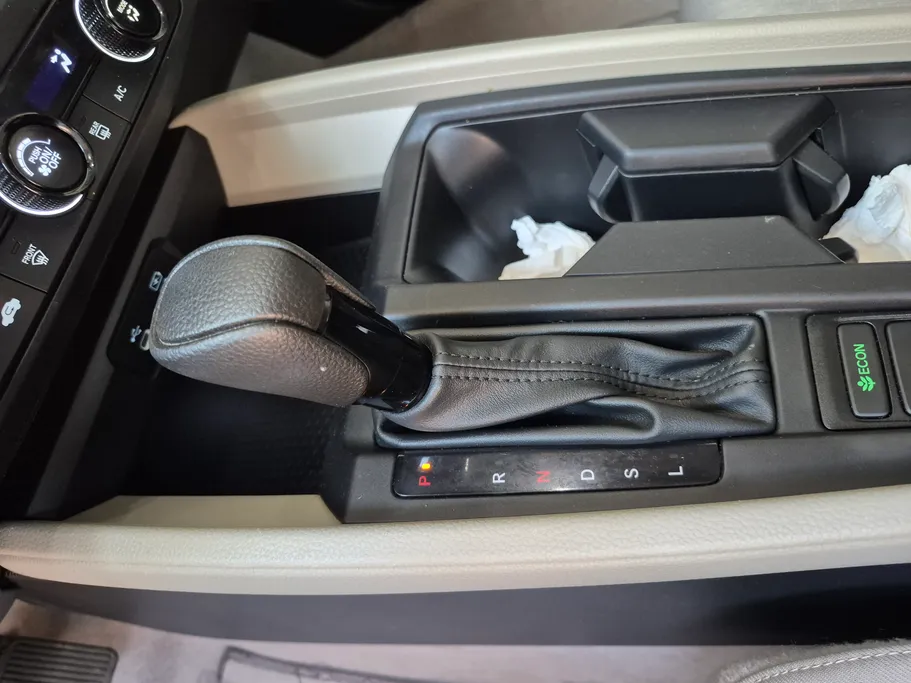 هوندا اكورد LX 2025 