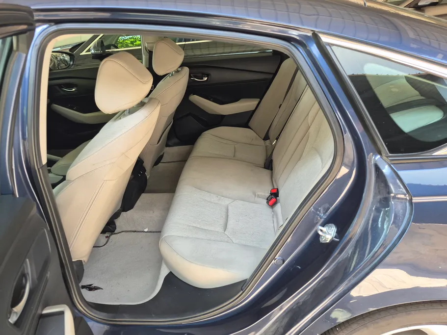هوندا اكورد LX 2025 