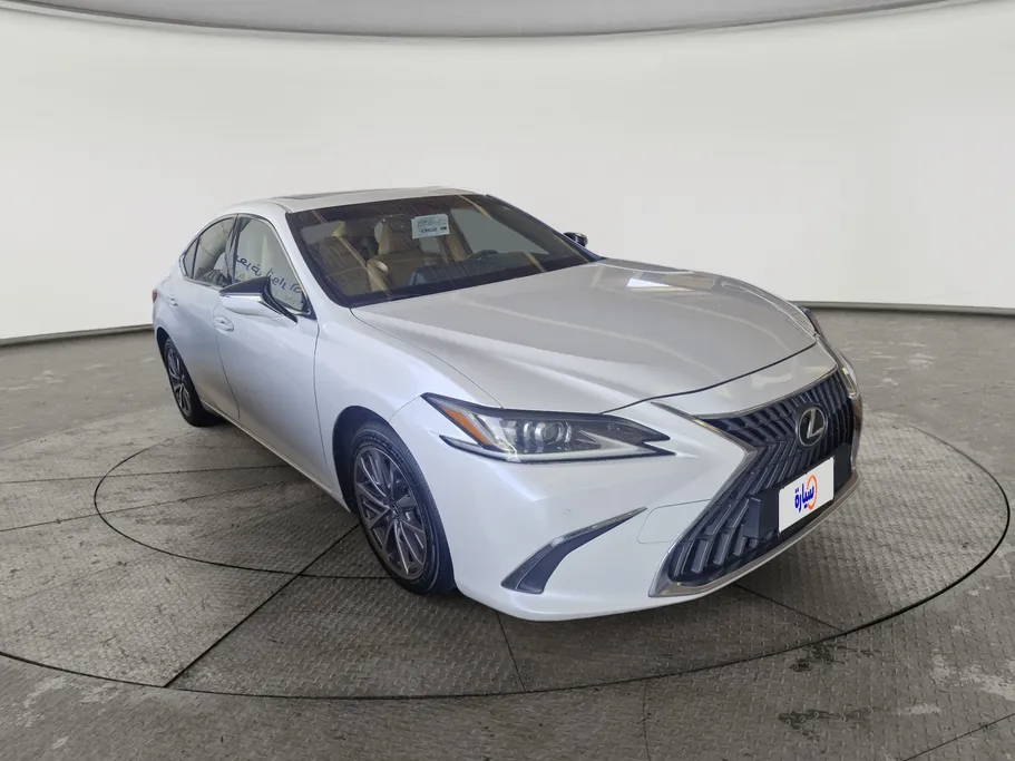 2023 Lexus ES 300 H 