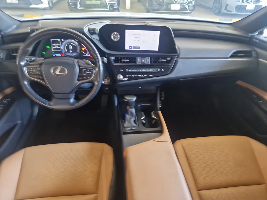 2023 Lexus ES 300 H 