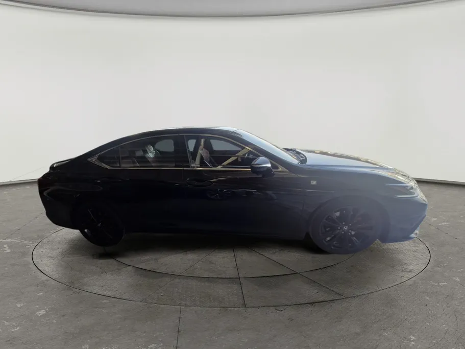 لكزس ES 350 2022 