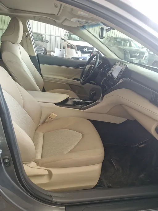 2024 Toyota Camry  GLE 