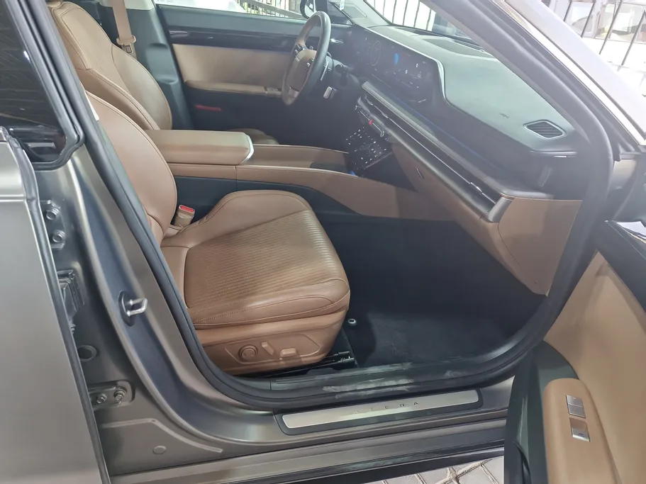 2024 Hyundai Azera calligraphy 