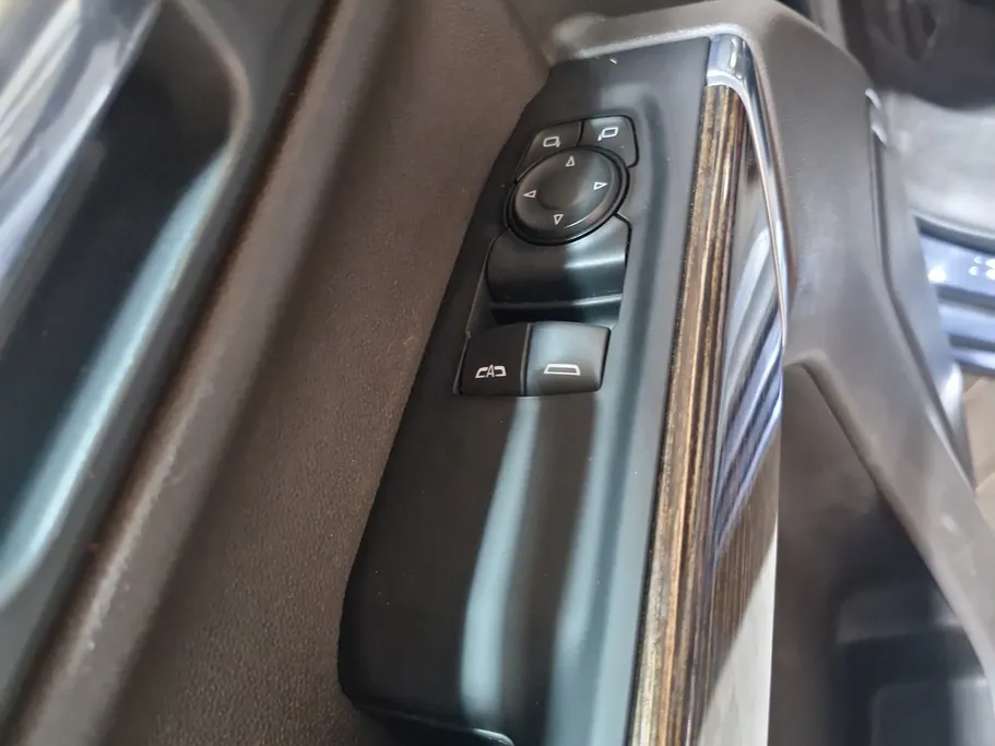2024 GMC Sierra Elevation 