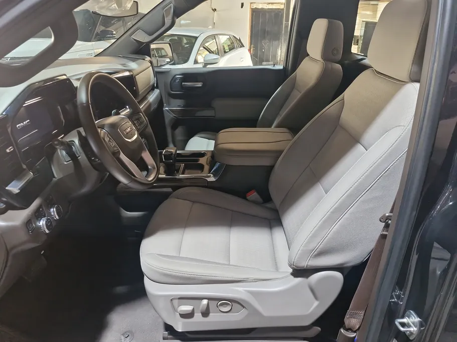 2024 GMC Sierra Elevation 