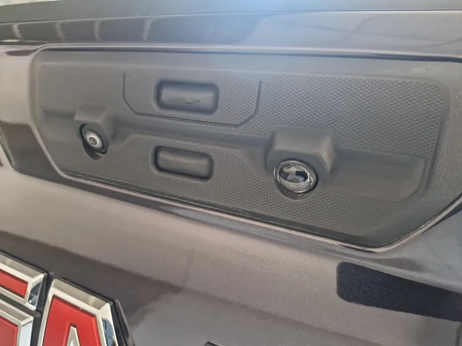 2024 GMC Sierra Elevation 