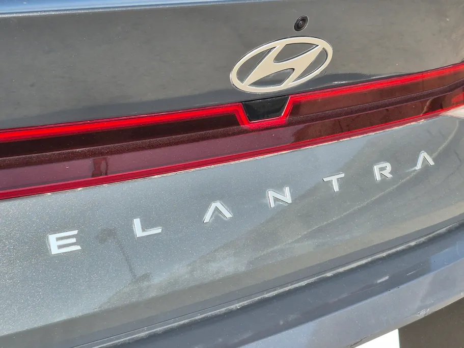 2025 Hyundai Elantra Fleet 