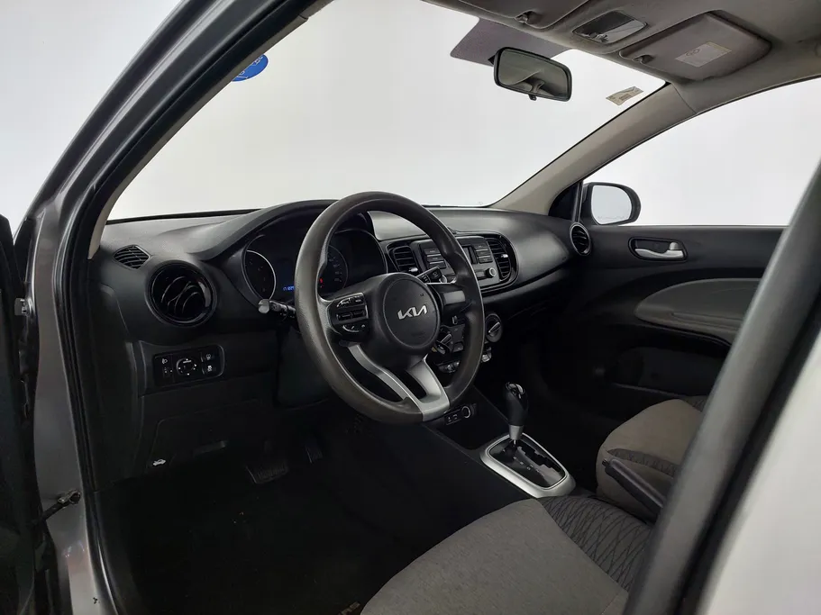 2022 Kia Pegas LX 