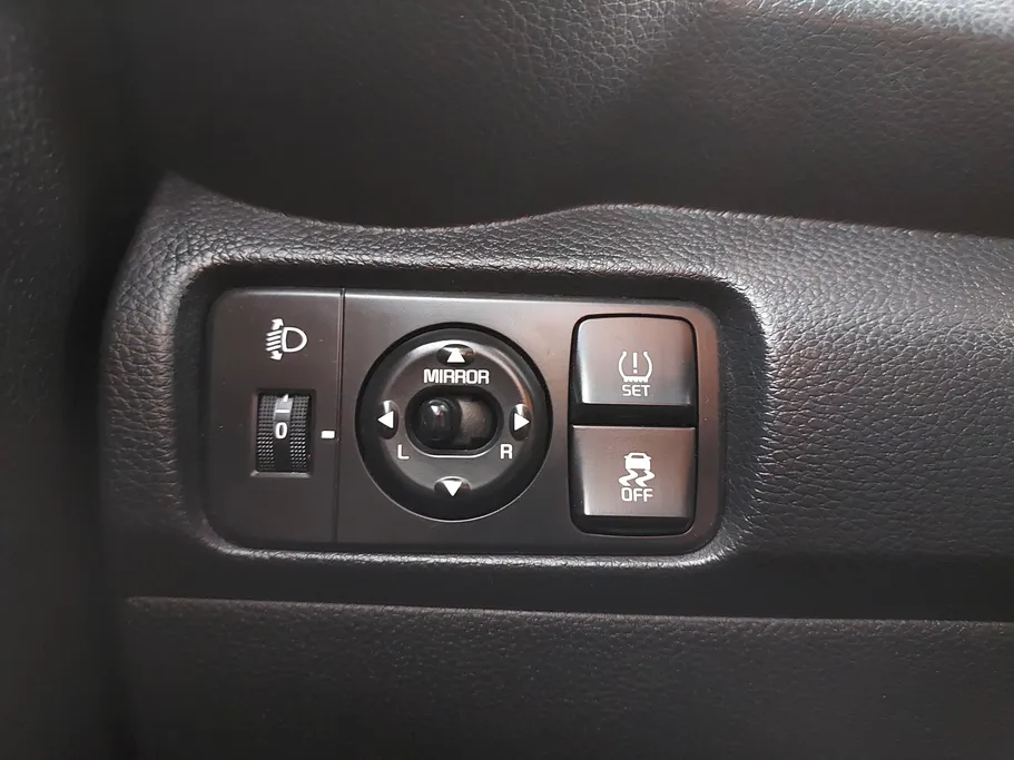 2022 Kia Pegas LX 