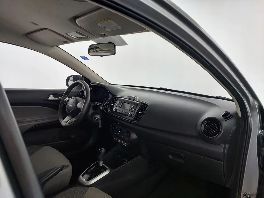 2022 Kia Pegas LX 