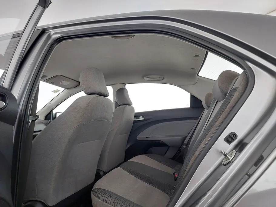 2022 Kia Pegas LX 