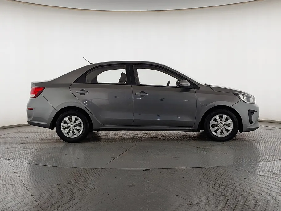 2022 Kia Pegas LX 