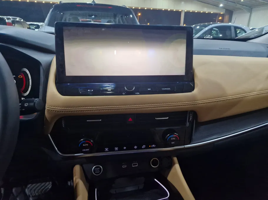 نيسان أكس تريل SV Plus 2024 