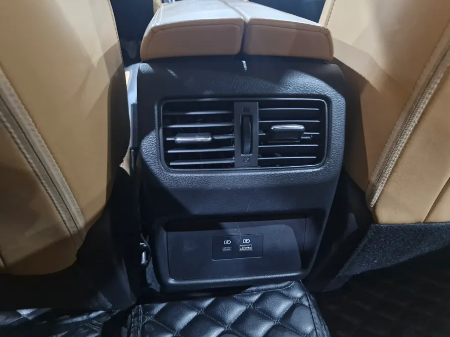 نيسان أكس تريل SV Plus 2024 