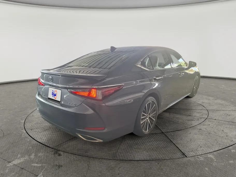 لكزس ES 350 2025 