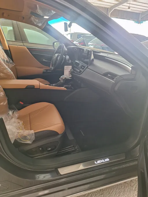 لكزس ES 350 2025 