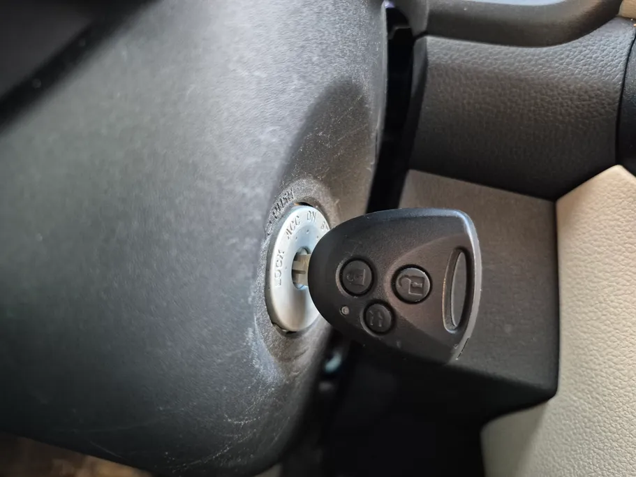 2023 Toyota Yaris  Y 