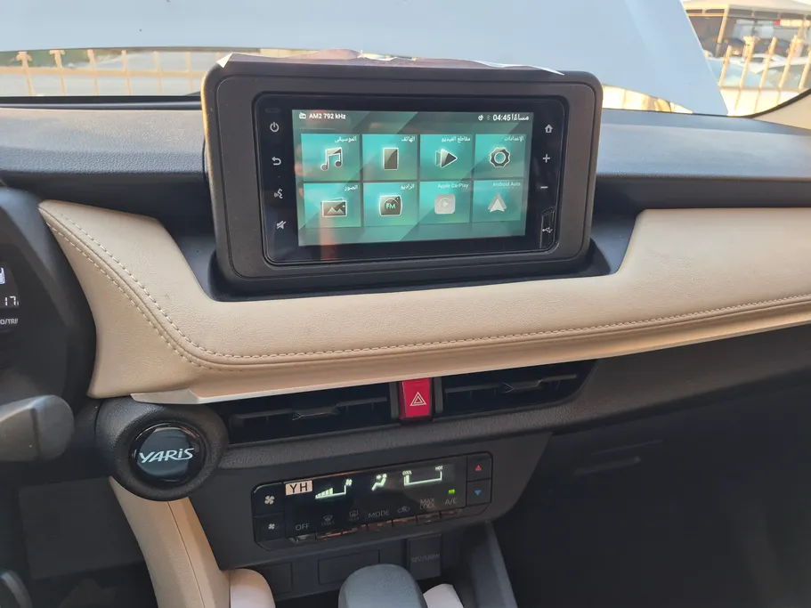 2023 Toyota Yaris  Y 