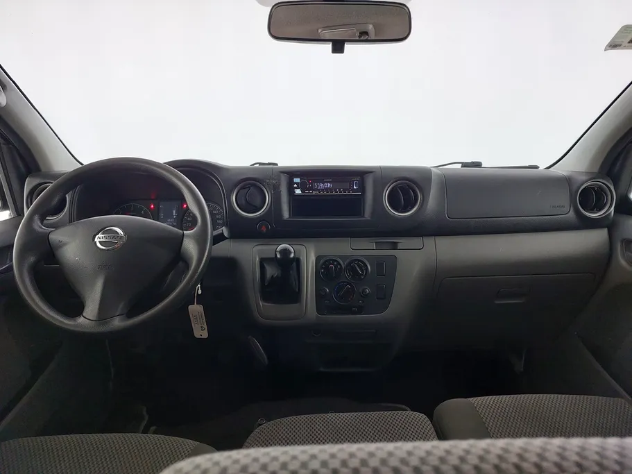 2022 Nissan Urvan بضاعة 