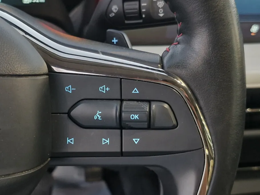 2025 Ford Taurus Trend 