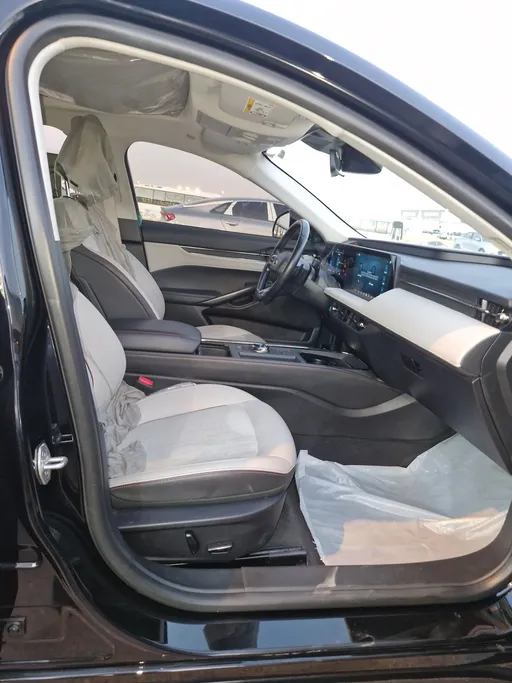 2025 Ford Taurus Trend 
