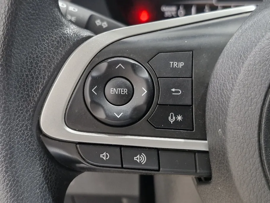 2023 Toyota Yaris  Y Plus 