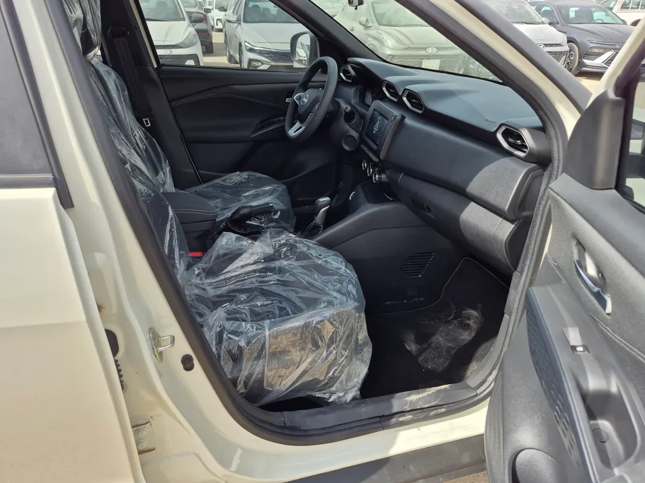 2025 Nissan Magnite S 