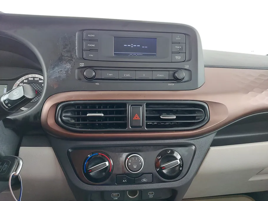 هيونداي Grand i10 فلييت 2024 